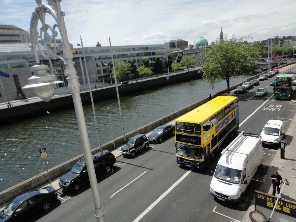 Inn On The Liffey Guesthouse Dublin Kamer foto