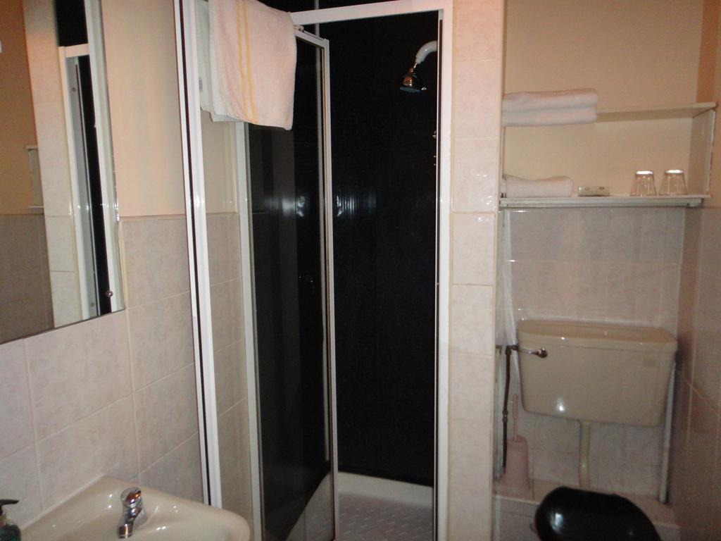 Inn On The Liffey Guesthouse Dublin Kamer foto